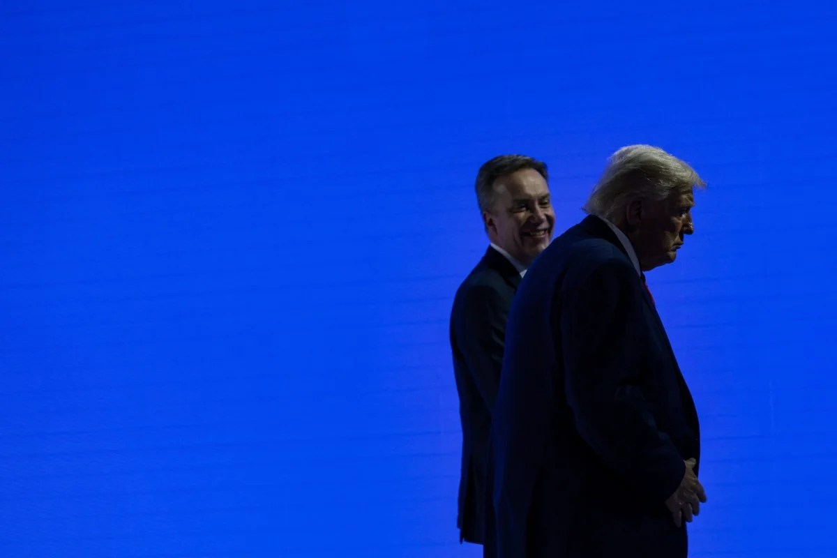 Donald Trump with the CEO of the World Economic Forum, Borge Brende, at Davos. Donald Trump with CEO of the World Economic Forum Borge Brende.