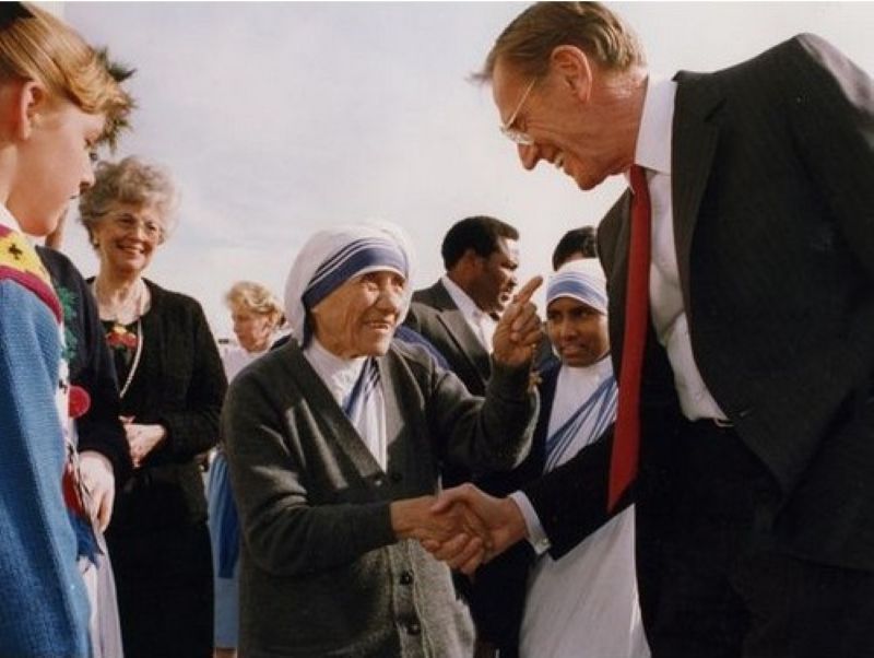 Mother Teresa with financial criminal Charles Keating. Mother Teresa with Charles Keating